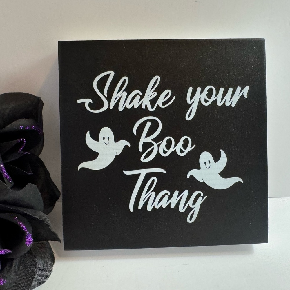 Halloween Decor Sign